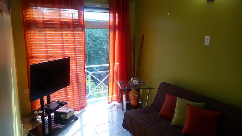 Hylton New Kingston Apartment Стая снимка