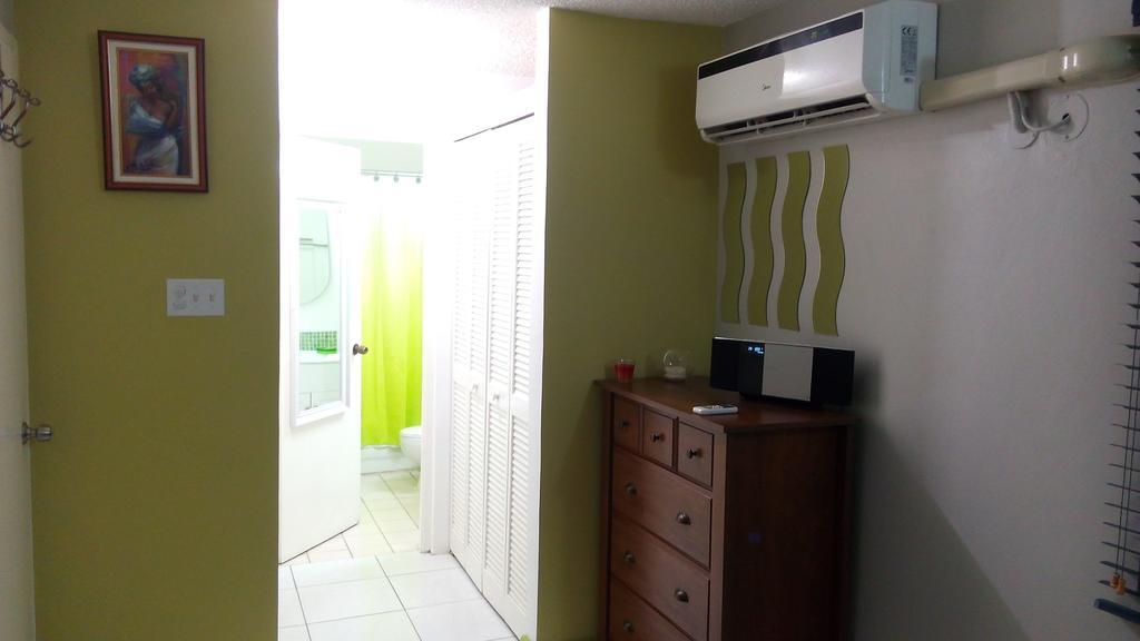 Hylton New Kingston Apartment Стая снимка